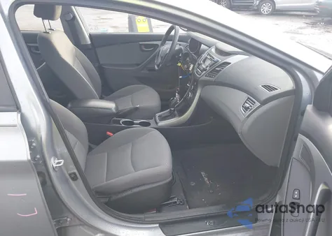 2016 Hyundai Elantra Se z USA, uszkodzony, nr VIN 5NPDH4AE6GH731816